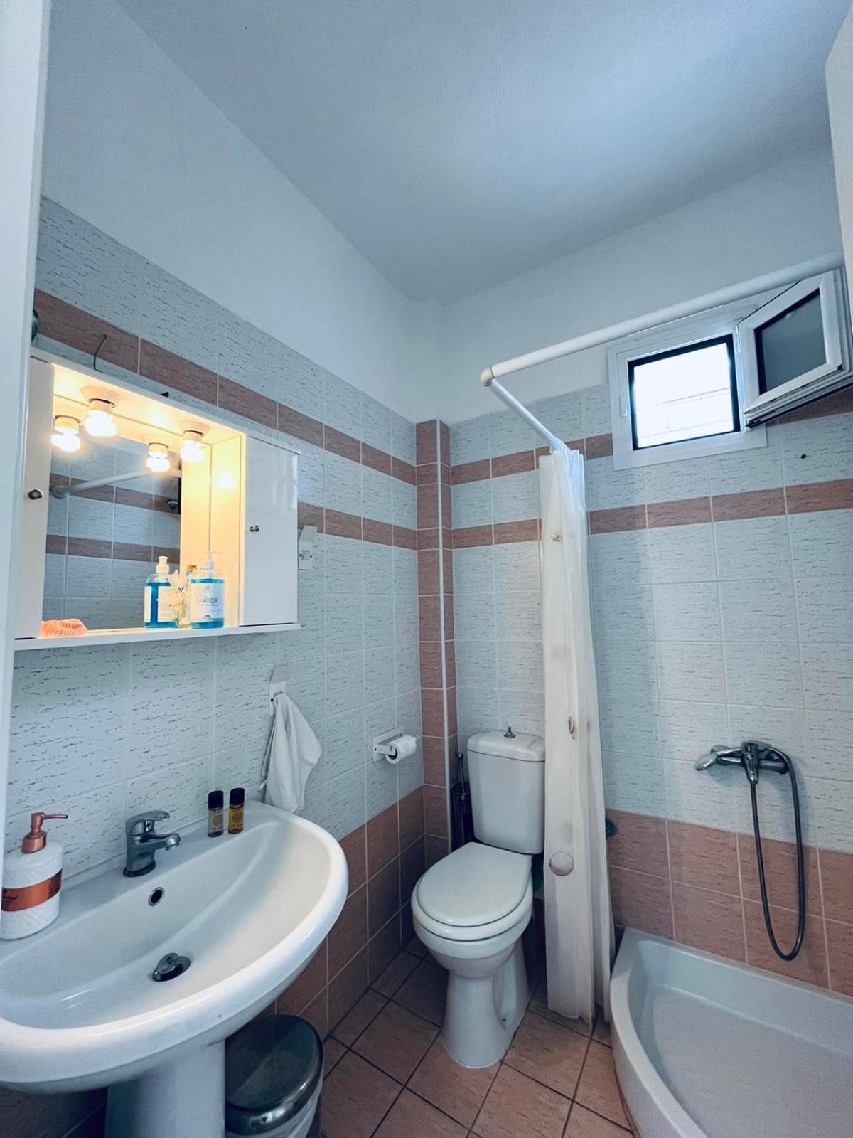 Ocean View Apartments Vrasna Luaran gambar